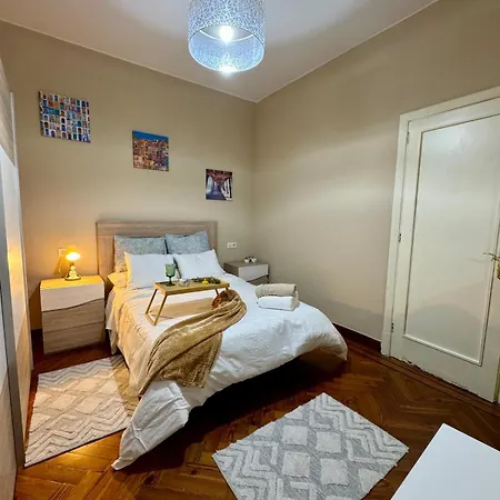 Apartment Pedestrian Center 5 With Balcony Vigo