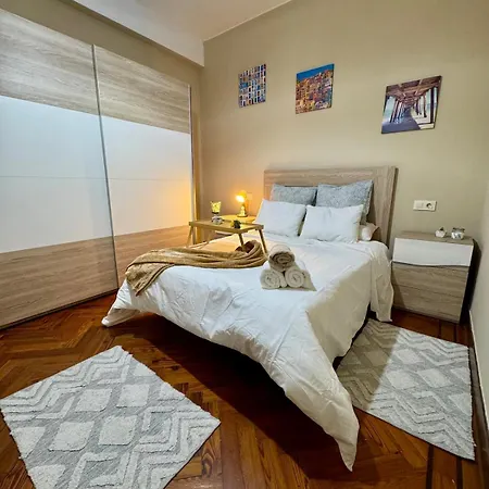 Pedestrian Center 5 With Balcony Apartment Vigo