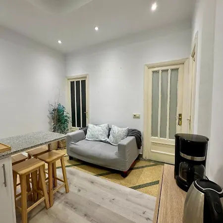 Pedestrian Center 5 With Balcony Apartment Vigo