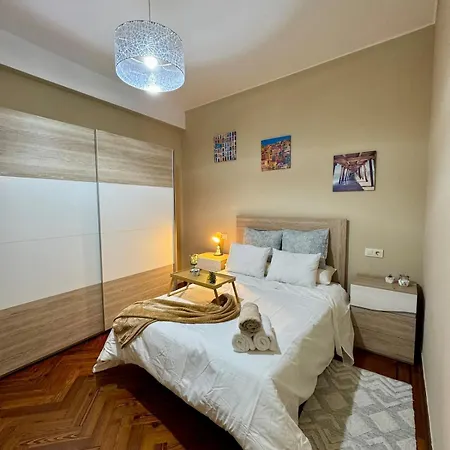 Pedestrian Center 5 With Balcony Apartment Vigo